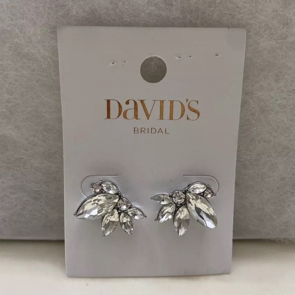 David’s Bridal Marquise Crystal Cluster Stud Post Silver Plated Earrings NEW - Picture 1 of 5